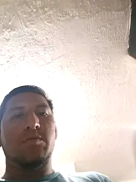 littleboyhot95 online show from 10/03/25, 12:29