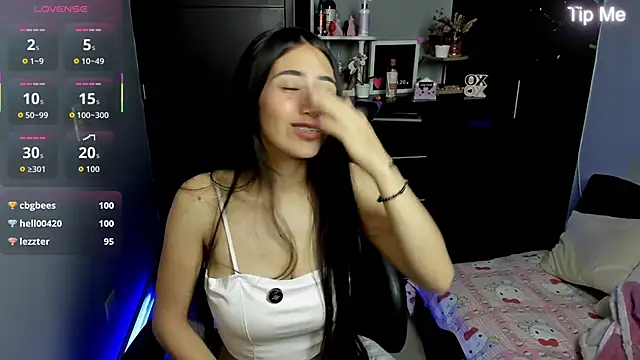 Emilytafur online show from 05/18/26, 04:07