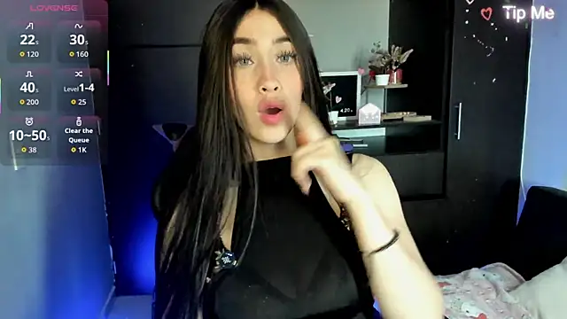 Emilytafur online show from 05/30/26, 08:28