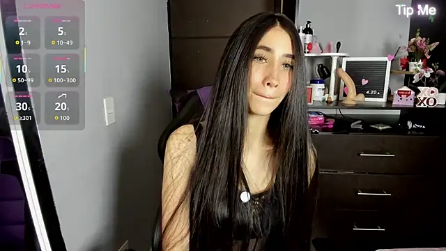 Emilytafur online show from 07/11/26, 12:02