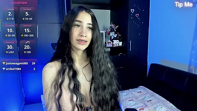 Emilytafur online show from 07/18/26, 12:48