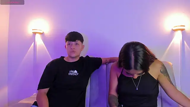 violet casper  online show from 10/22/25, 05:08