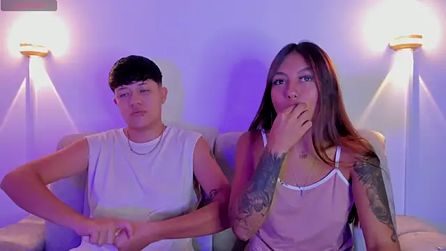 violet casper  online show from 10/25/25, 04:31