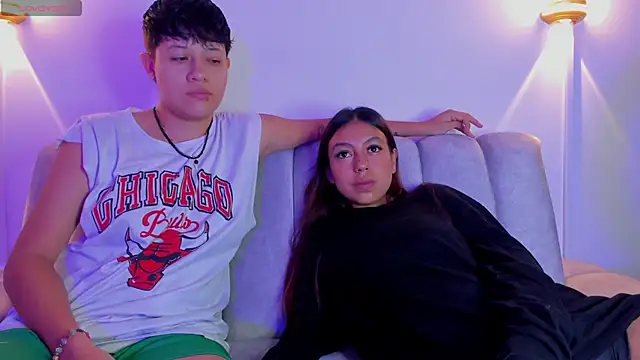 violet casper  online show from 11/14/25, 05:06