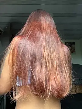 violet casper  online show from 11/28/25, 09:28