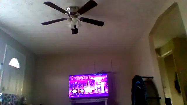 Snapshot of fantasymade69 chatting on 10/25/25, 09:20 fantasymade69 online show from 10/25/25, 09:20