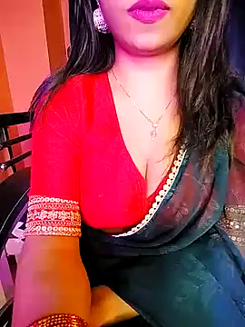 hot Oliviaa online show from 02/06/25, 06:18