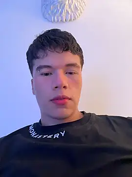 Logan smith1 online show from 07/16/26, 03:56