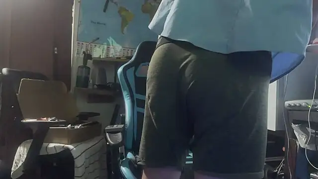 Snapshot of deadpi chatting on 03/10/25, 11:42 deadpi online show from 03/10/25, 11:42