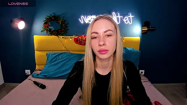 Diana Garrett online show from 12/15/24, 08:52