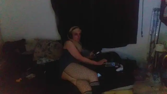 sexyblondetrans online show from 10/28/25, 06:28