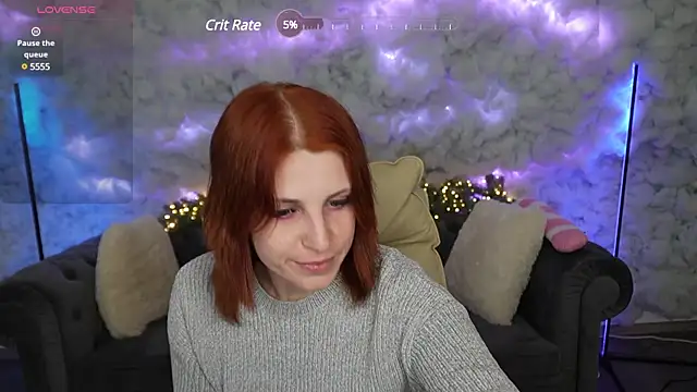 Snapshot of FoxyRayy chatting on 12/29/24, 11:29 FoxyRayy online show from 12/29/24, 11:29