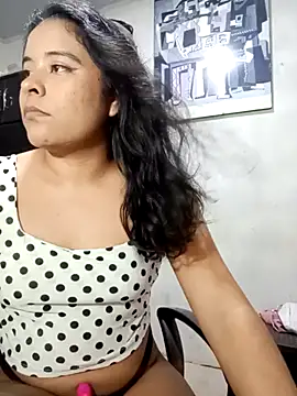 Snapshot of Bruno_Iris_sex chatting on 10/02/25, 03:46 Bruno Iris sex online show from 10/02/25, 03:46