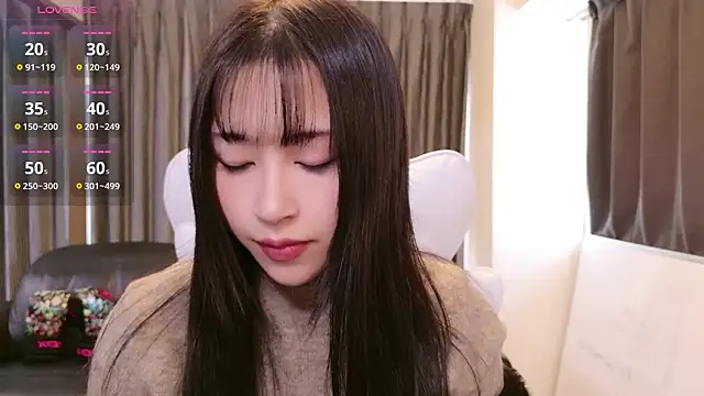 -satomi-jp online show from 12/01/25, 03:00