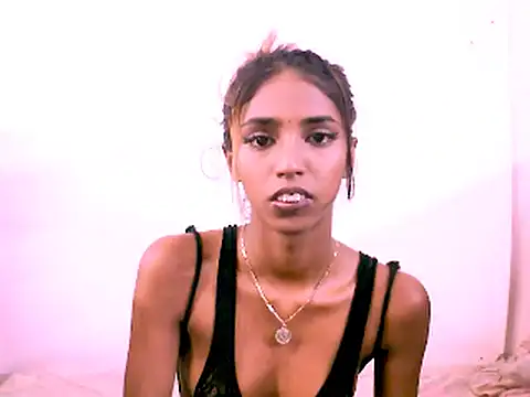IndianSexySlender online show from 01/20/25, 09:24