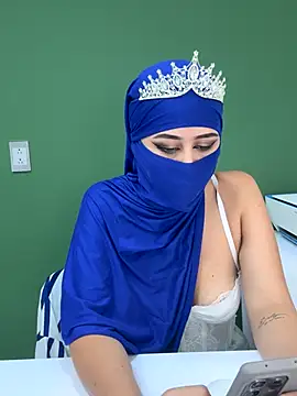 iiris  online show from 10/15/25, 02:06