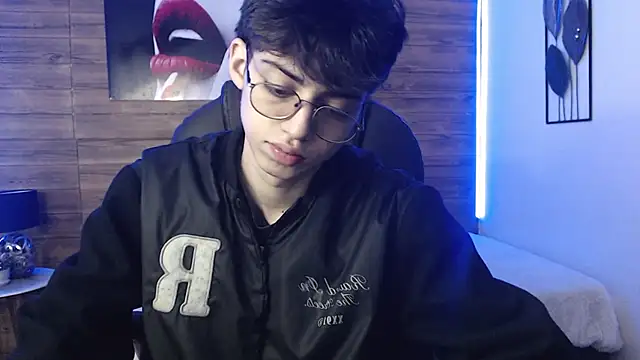 jhoellx online show from 12/20/24, 12:38
