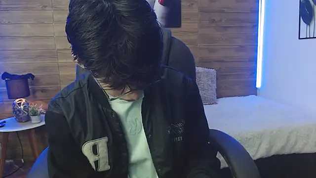 jhoellx online show from 12/28/24, 12:35
