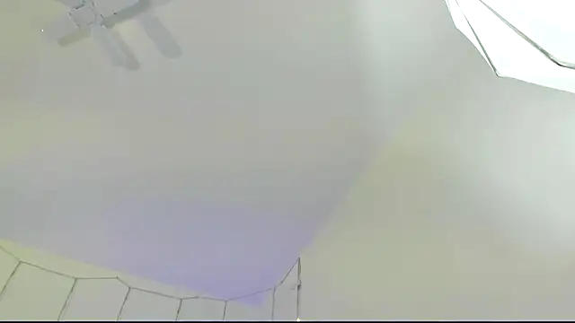 kendal scott1 online show from 12/05/24, 10:23