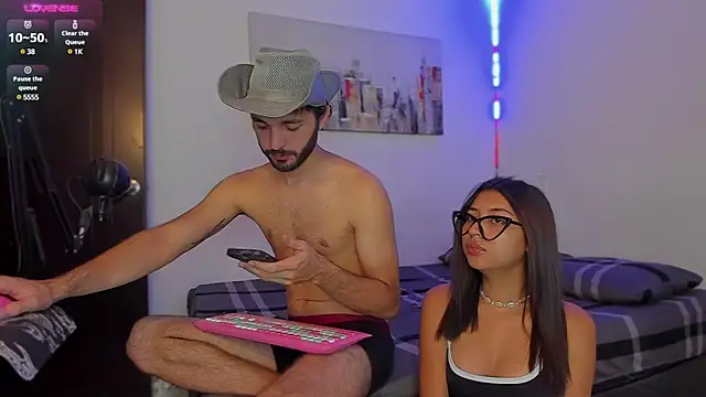 Snapshot of persiival chatting on 12/16/24, 05:59 persiival online show from 12/16/24, 05:59