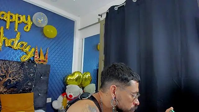 leondevereda online show from 02/21/25, 02:28