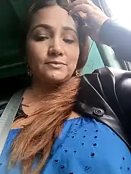 Snapshot of Paula-Harrison chatting on 11/28/25, 04:09 Paula-Harrison online show from 11/28/25, 04:09