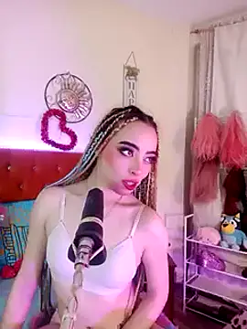 Snapshot of Yennastone chatting on 01/04/25, 03:40 Yennastone online show from 01/04/25, 03:40