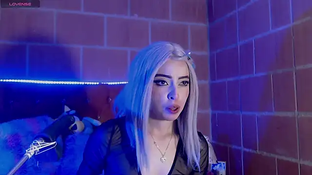 Snapshot of Yennastone chatting on 02/28/25, 12:43 Yennastone online show from 02/28/25, 12:43