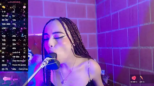 Snapshot of Yennastone chatting on 03/06/25, 03:02 Yennastone online show from 03/06/25, 03:02