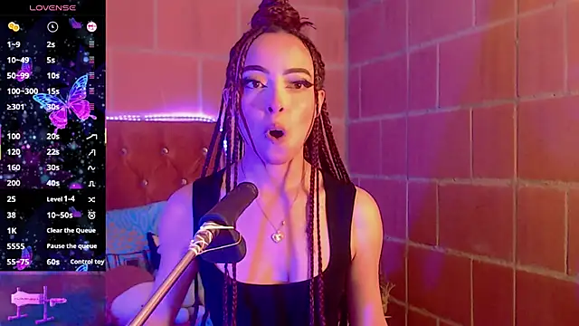 Snapshot of Yennastone chatting on 03/14/25, 01:59 Yennastone online show from 03/14/25, 01:59