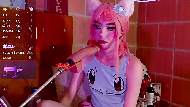 Snapshot of Yennastone chatting on 10/03/25, 05:59 Yennastone online show from 10/03/25, 05:59