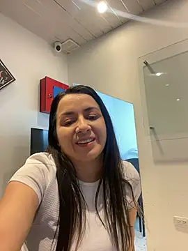 Kimkalifa  online show from 01/08/25, 12:47