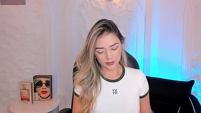 ChloePreston  online show from 05/19/26, 11:49