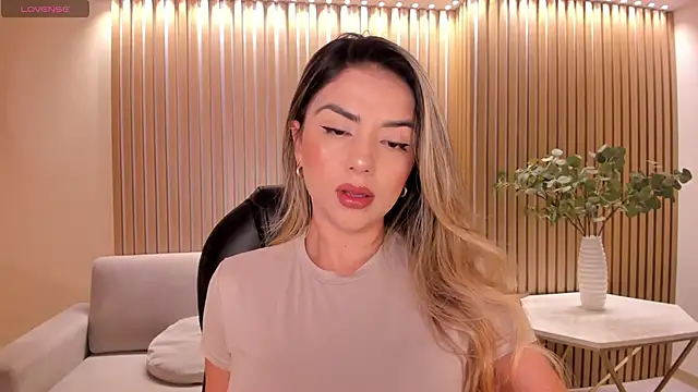 ChloePreston  online show from 06/12/26, 11:09