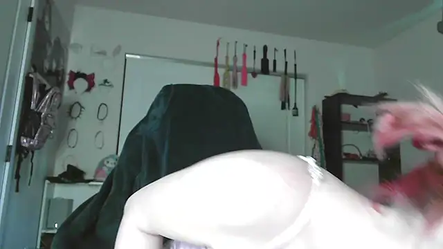 GoddessPinxx online show from 05/19/26, 03:29