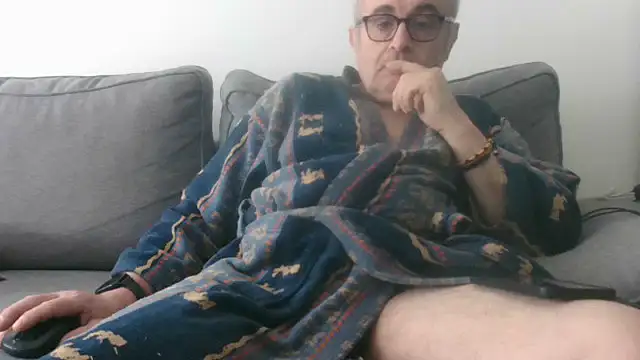 Snapshot of Bretoncool chatting on 11/02/25, 10:28 Bretoncool online show from 11/02/25, 10:28