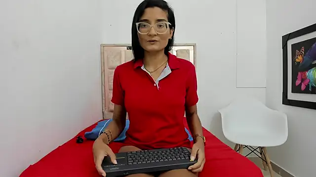 valentina lov online show from 12/27/24, 12:12
