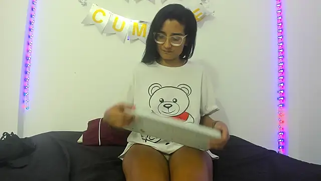 valentina lov online show from 02/25/25, 06:09