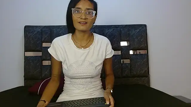 valentina lov online show from 09/09/25, 12:05
