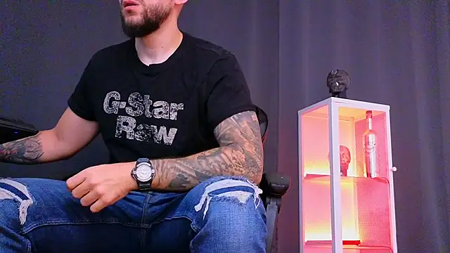 MightyAaron66 online show from 02/08/25, 02:47