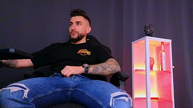 MightyAaron66 online show from 02/08/25, 11:55
