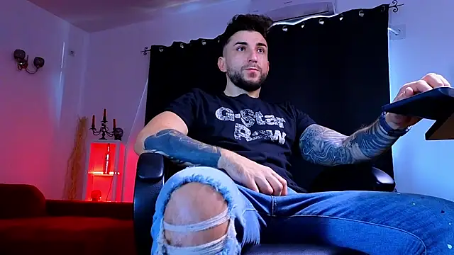 MightyAaron66 online show from 10/10/25, 06:01