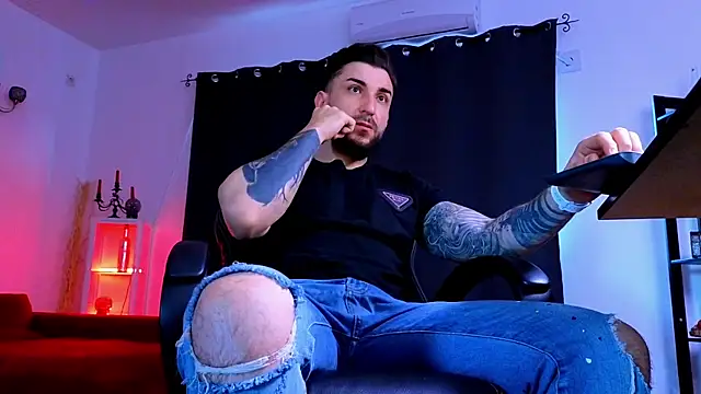 MightyAaron66 online show from 05/12/26, 03:47