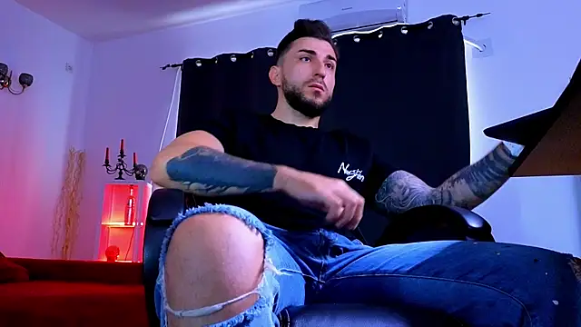 MightyAaron66 online show from 07/04/26, 07:58