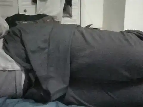 Snapshot of Emilylyn2501 chatting on 01/24/25, 09:28 Emilylyn2501 online show from 01/24/25, 09:28