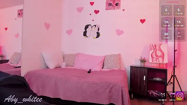 AbyWhitee online show from 03/17/25, 06:18