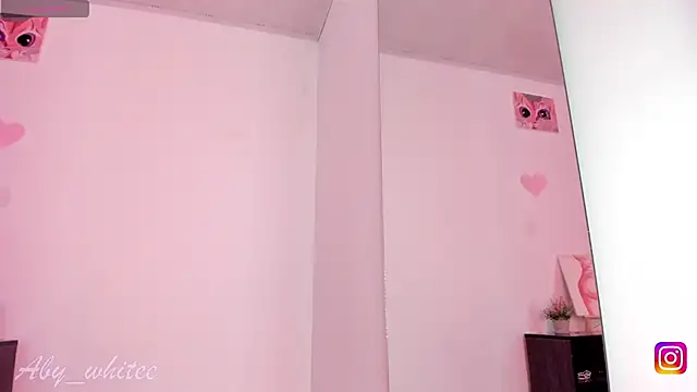 AbyWhitee online show from 09/17/25, 01:02