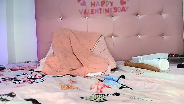kata hazel online show from 01/25/25, 10:18
