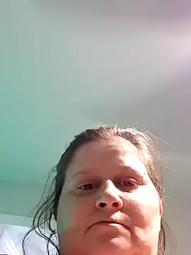 staceysmomfow online show from 01/20/25, 01:39