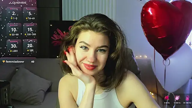 Selena grey  online show from 02/15/25, 12:48
